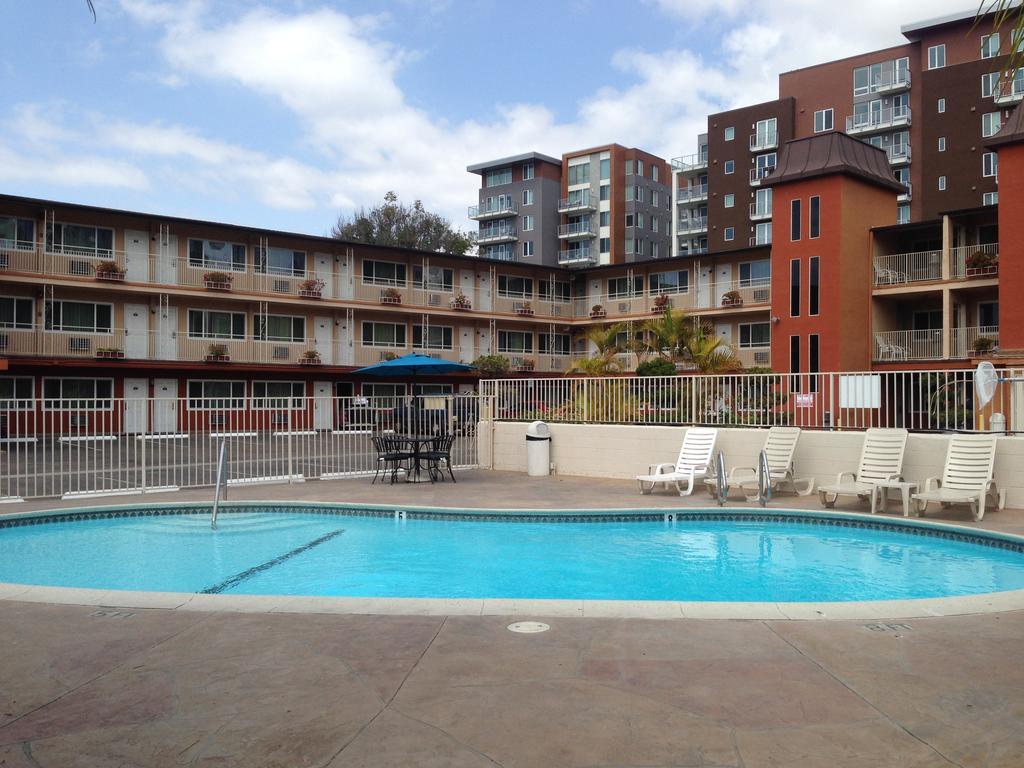 Days Inn Harbor View Σαν Ντιέγκο Εξωτερικό φωτογραφία