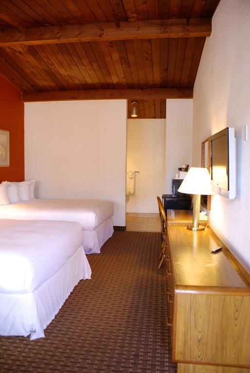 Days Inn Harbor View Σαν Ντιέγκο Δωμάτιο φωτογραφία