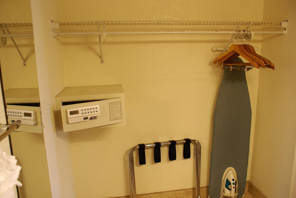 Days Inn Harbor View Σαν Ντιέγκο Εξωτερικό φωτογραφία