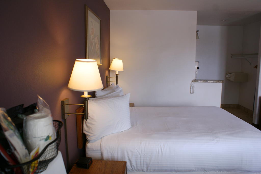 Days Inn Harbor View Σαν Ντιέγκο Εξωτερικό φωτογραφία